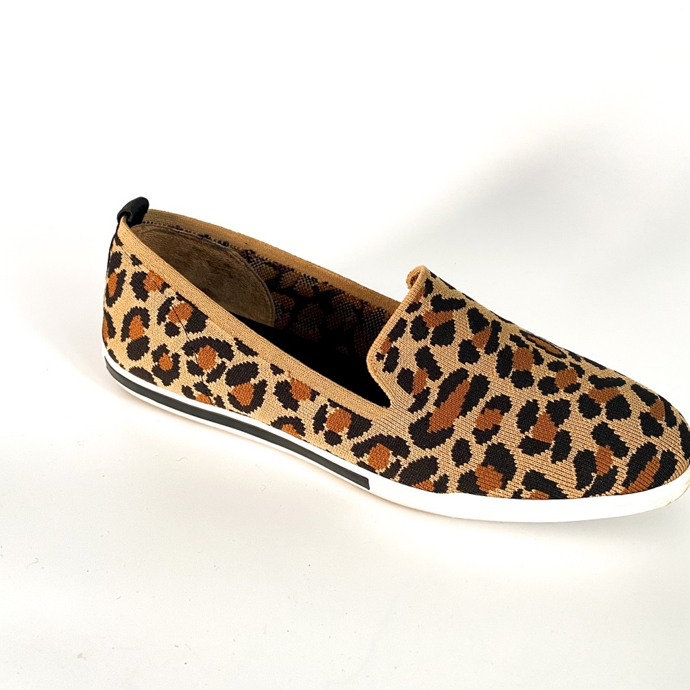 Cheetah Leopard Print Slip On Stretch Shoes Me Too Women's 10